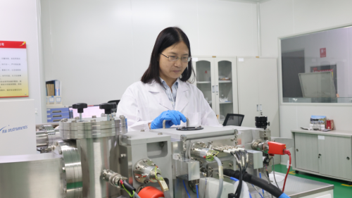 昆明國家高新技術(shù)產(chǎn)業(yè)開發(fā)區(qū) 新材料技術(shù)研發(fā)的創(chuàng)新引擎